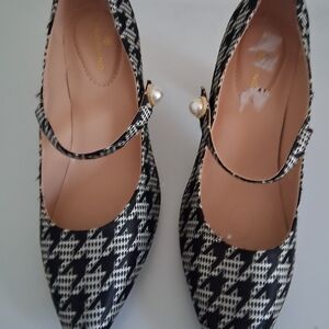 Bandolino Black and White Houndstooth Heels
